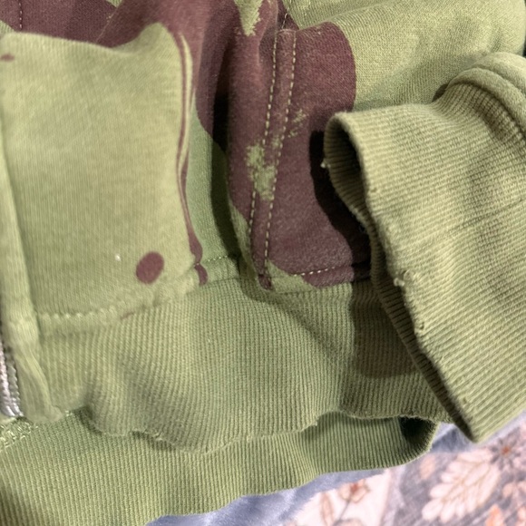 Silence + Noise Green and Brown Star oversizedHoodie by Urban Outfitters Size S - Picture 10 of 14